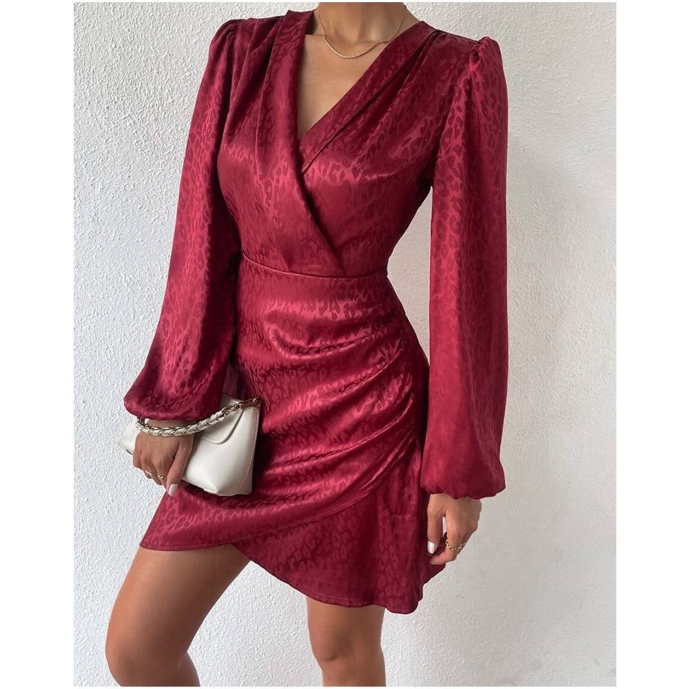 Luxe Red Leopard Print Satin Puff Sleeve Party Dress - Picture 1 of 4